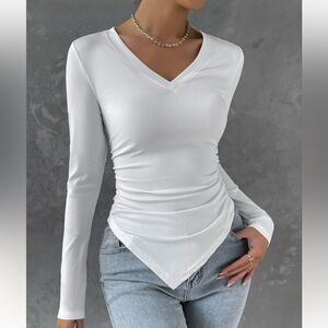 Elegant White V-Neck Long Sleeve Top
